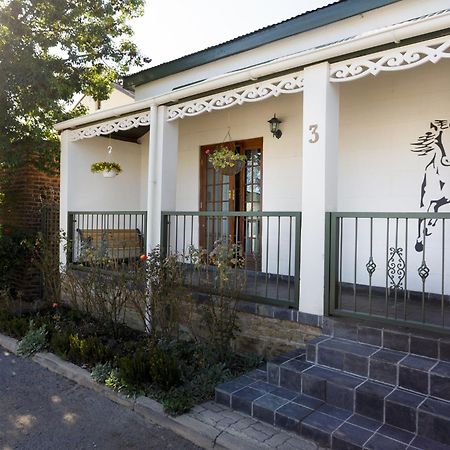 Horse And Mill Guesthouse Colesberg Exterior photo