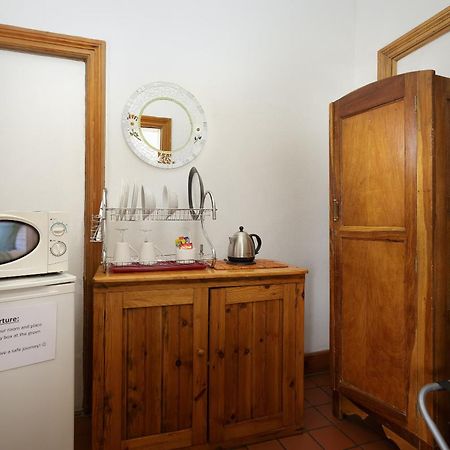 Horse And Mill Guesthouse Colesberg Exterior photo