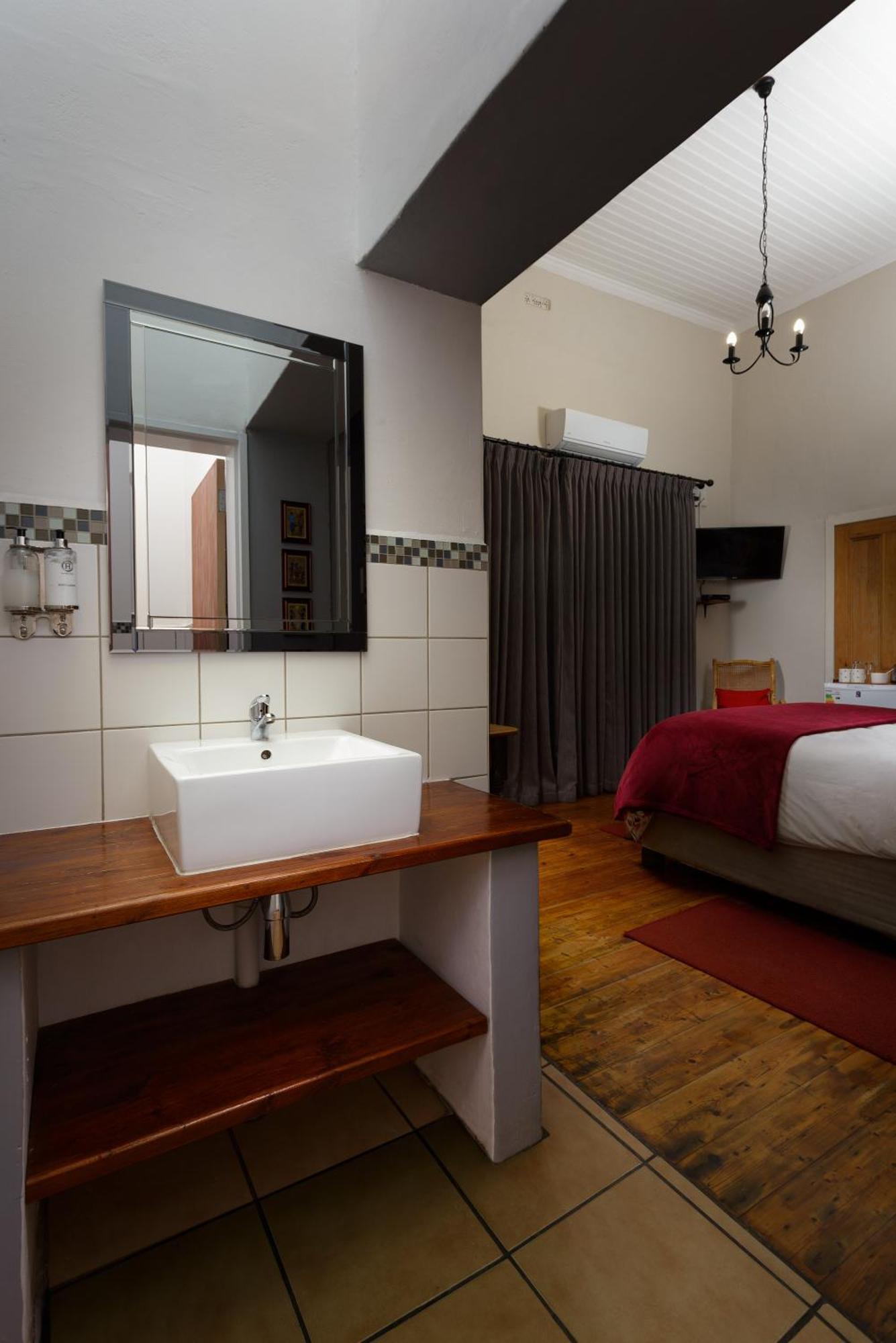 Horse And Mill Guesthouse Colesberg Exterior photo