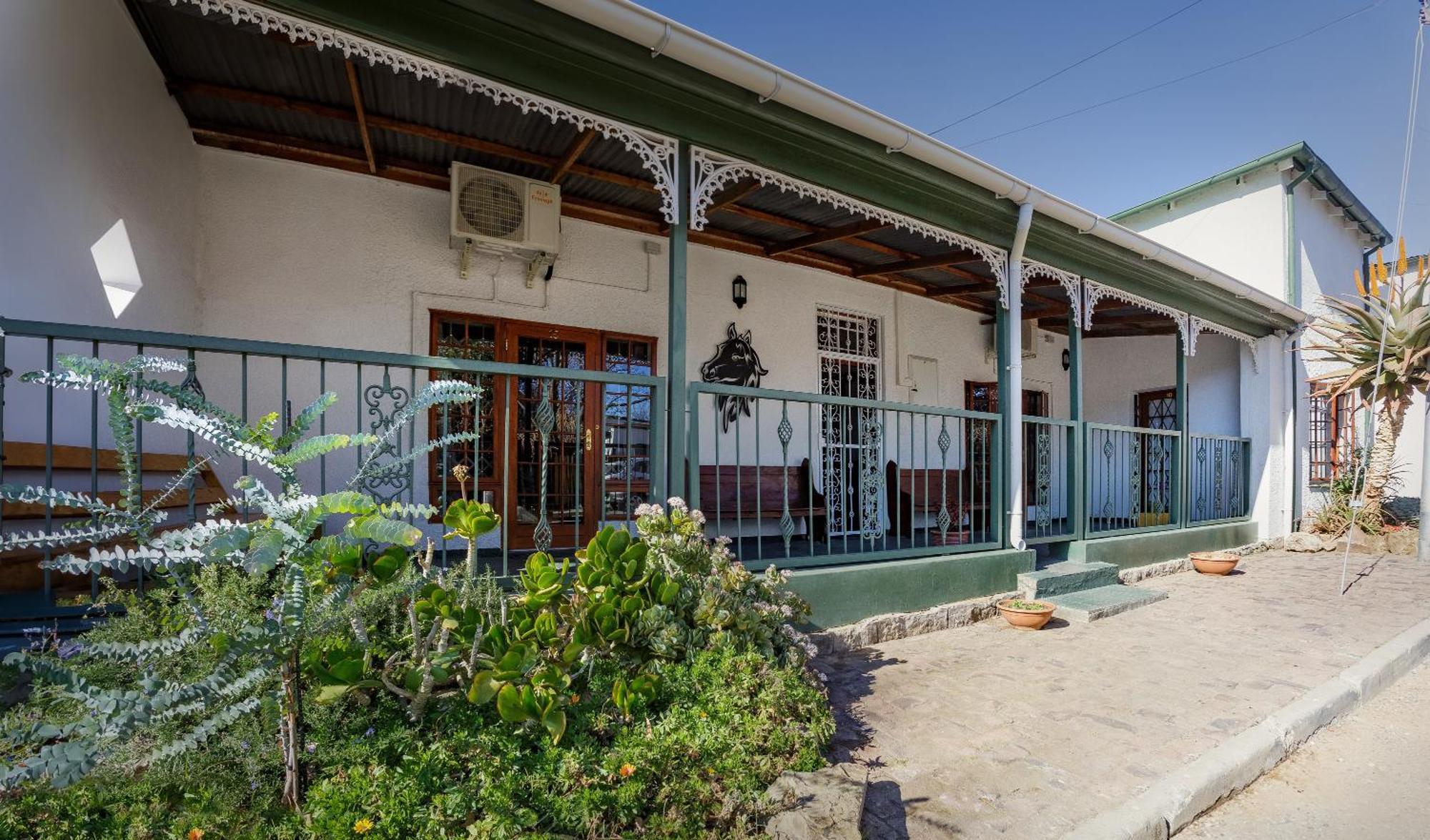 Horse And Mill Guesthouse Colesberg Exterior photo