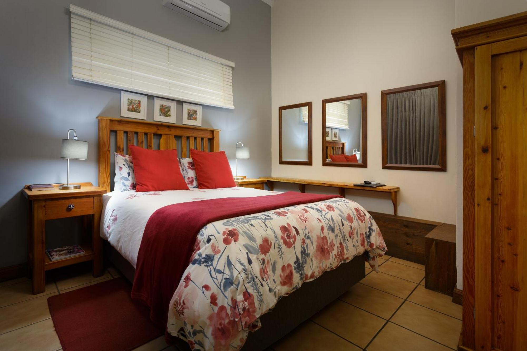 Horse And Mill Guesthouse Colesberg Exterior photo