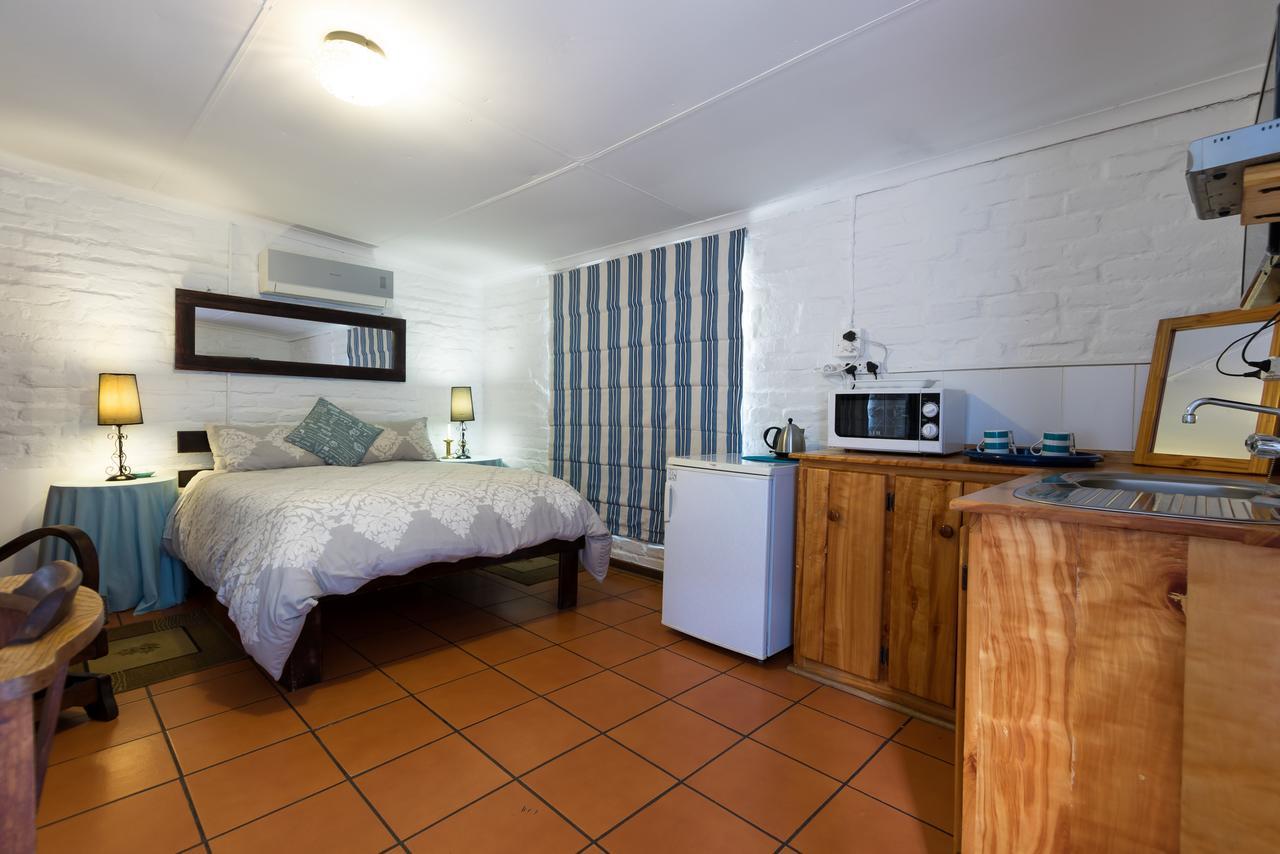 Horse And Mill Guesthouse Colesberg Exterior photo