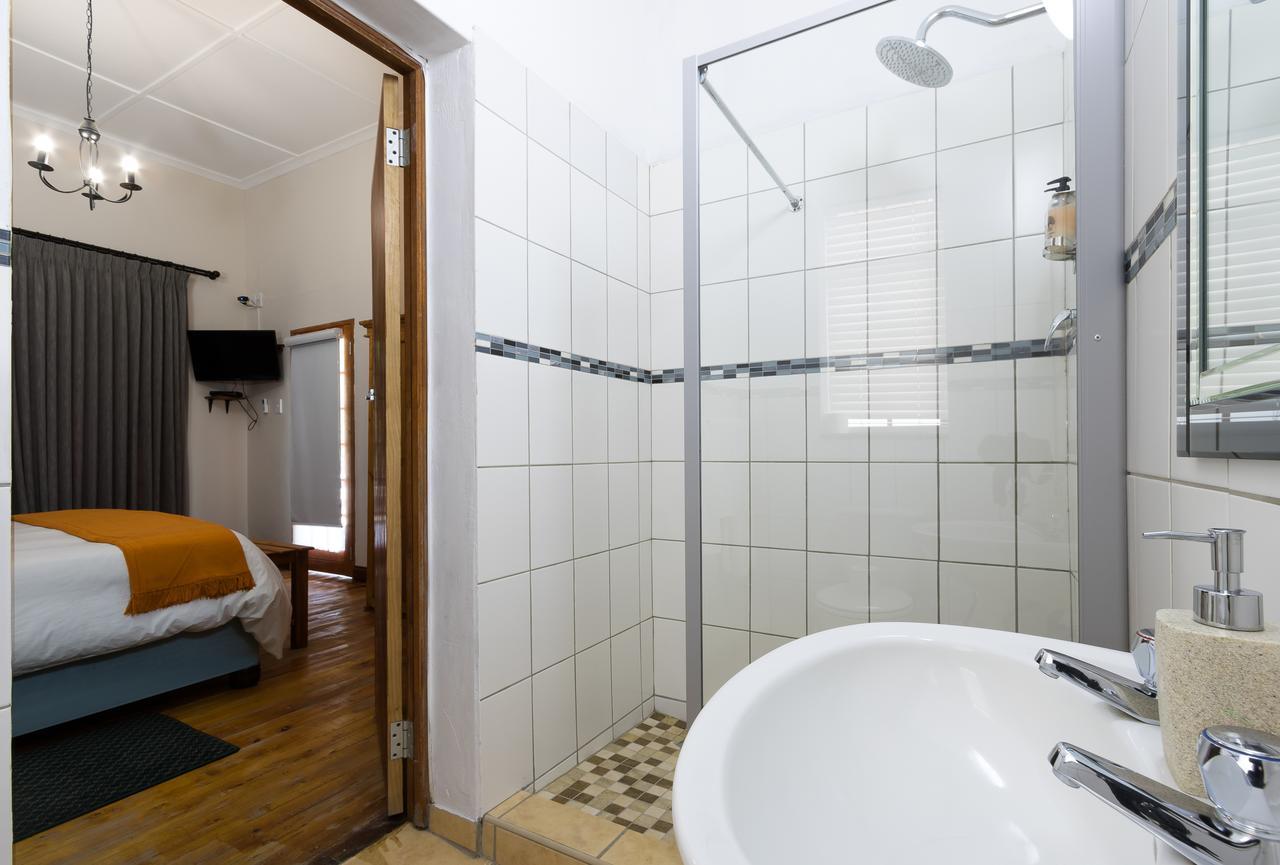 Horse And Mill Guesthouse Colesberg Exterior photo