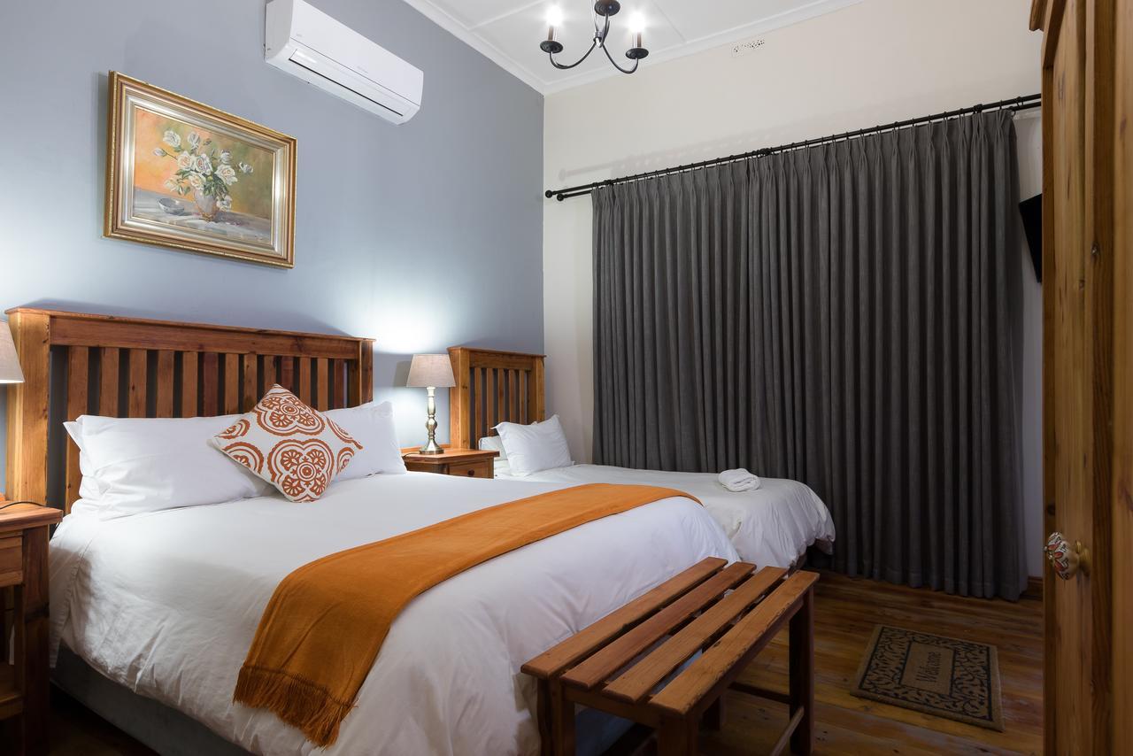 Horse And Mill Guesthouse Colesberg Exterior photo
